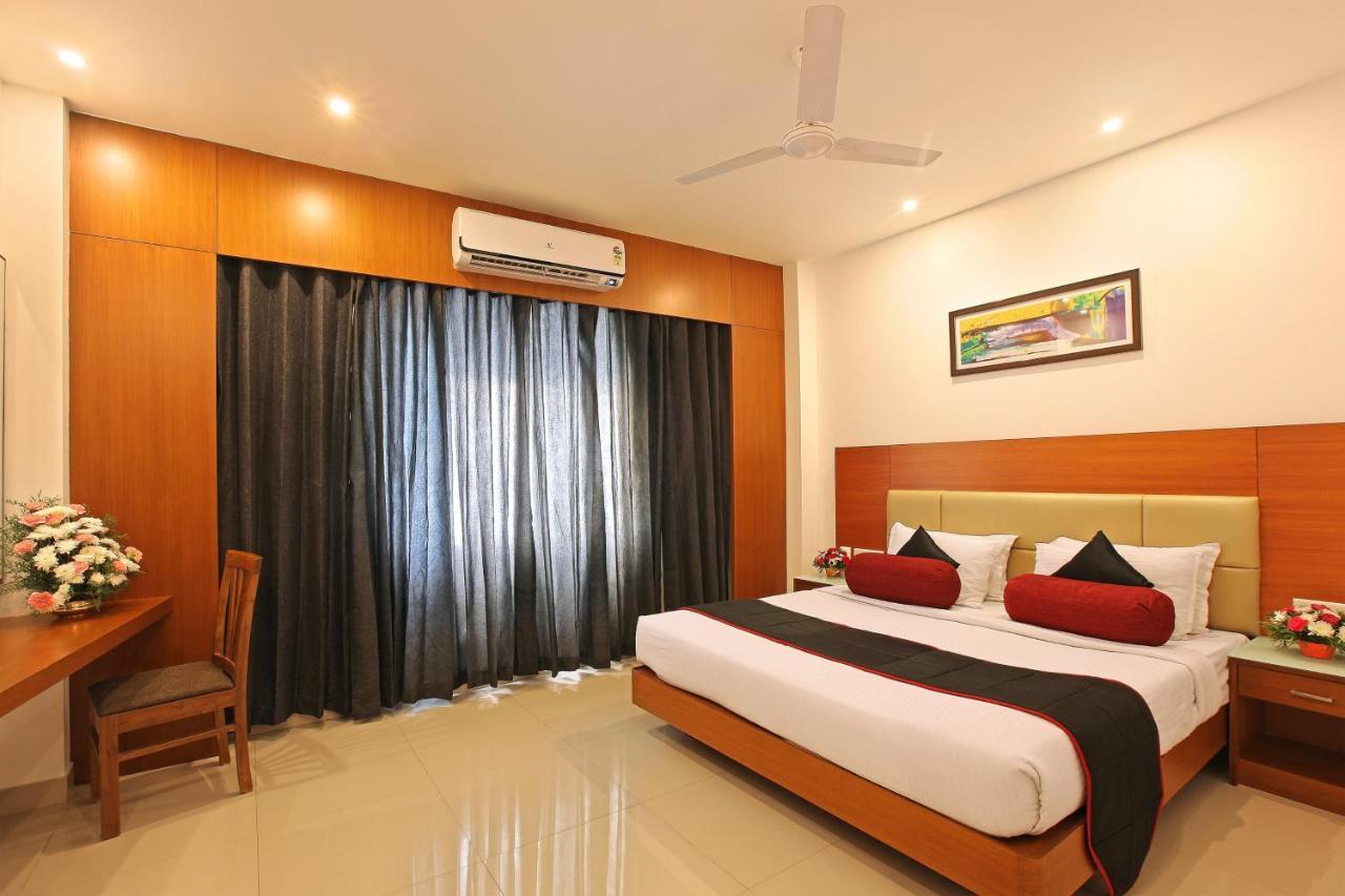 Park Residency Hotel Calicut Exterior foto